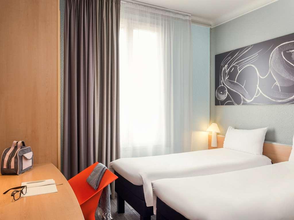 Ibis Daumesnil Porte Doree Parigi Camera foto